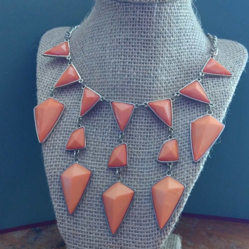 Statement necklace